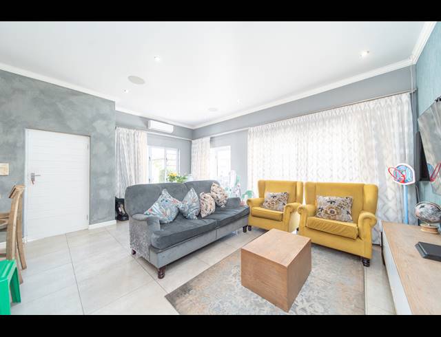 3 BEDROOM TOWNHOUSE FOR SALE IN BEACON BAY